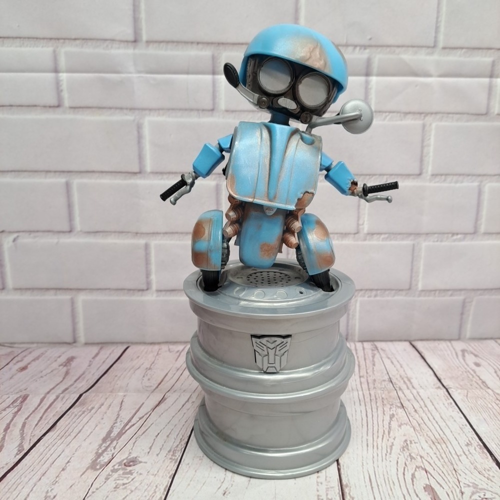Transformers Dancing Vespa Autobot Moves and Talks, Battery Powered 2016, Tested